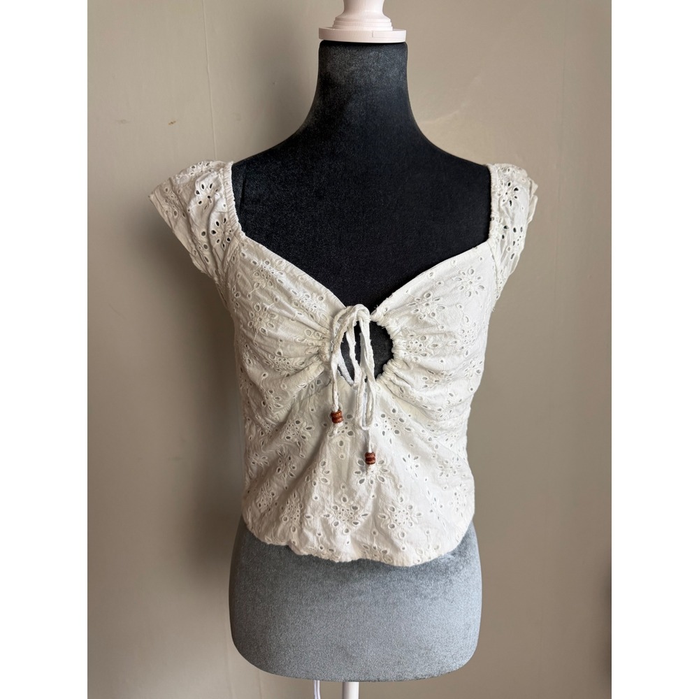 White Eyelet Lace Tie Front Crop‎ Top Smocked Back Boho milkmaid Regencycore